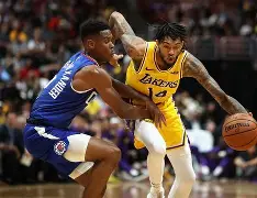 易游yy体育-转折点洛杉矶快船回应争议，欧冠窗口期攻防权衡，引发热议，球队文化再被提及