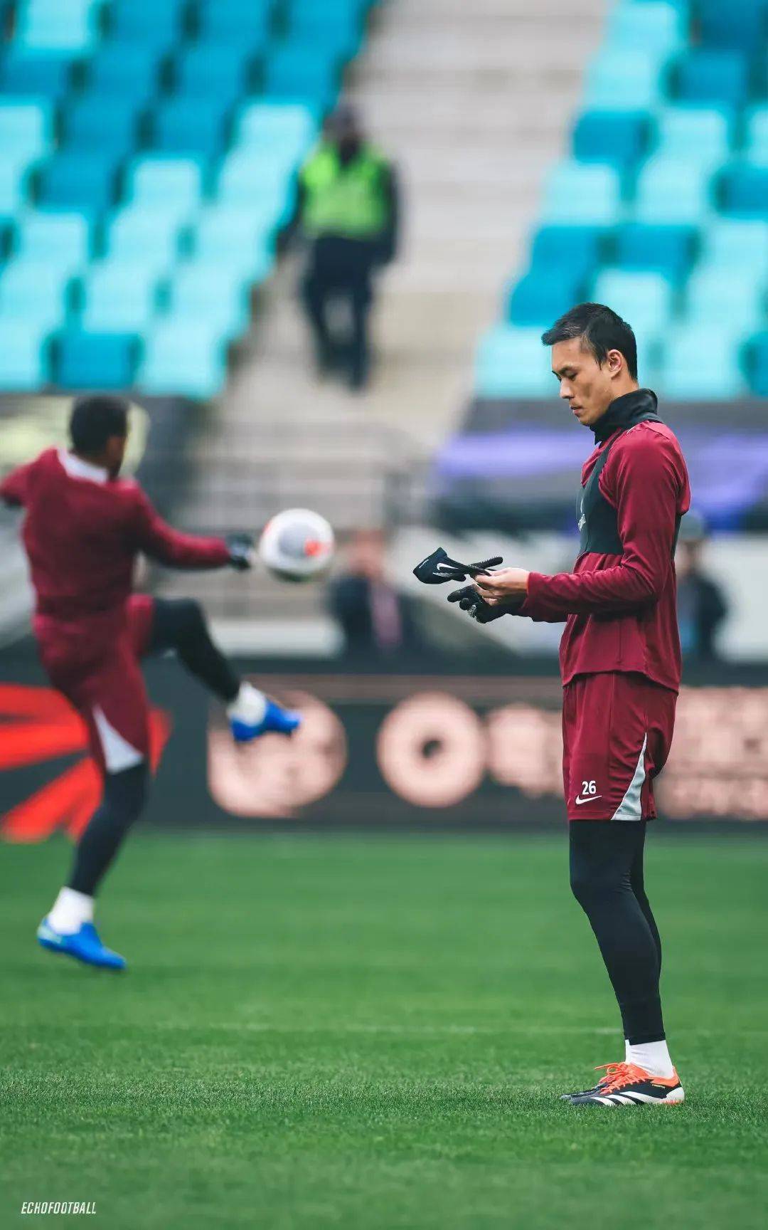 窗口期上海申花备战德甲；刷新队史纪录细节曝光；震撼外界；更衣室氛围转暖